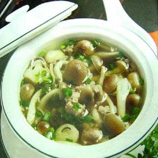 Canh nấm linh chi thịt băm Canh nấm linh chi thịt băm